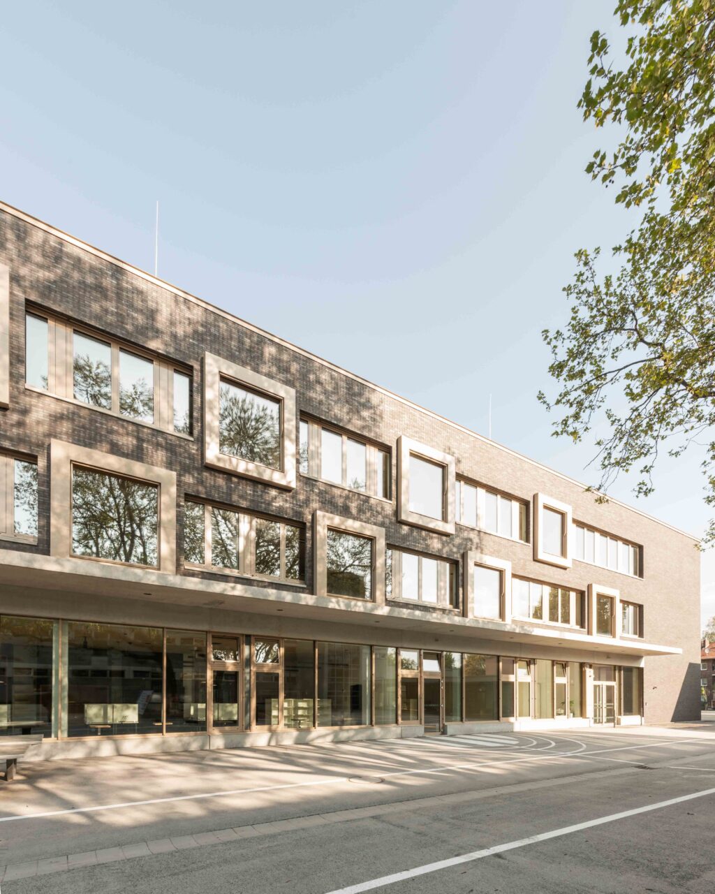 Hildegard-von-Bingen-Gymnasium, Köln