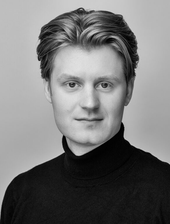 Julian Knoppek
M. A.